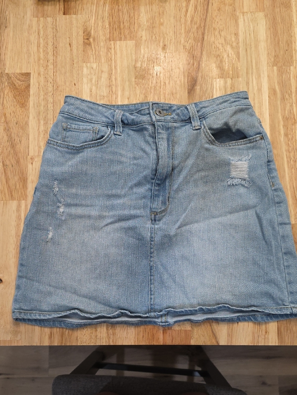 Arizona Jean Company Light Blue Distressed Denim Mini Skirt
